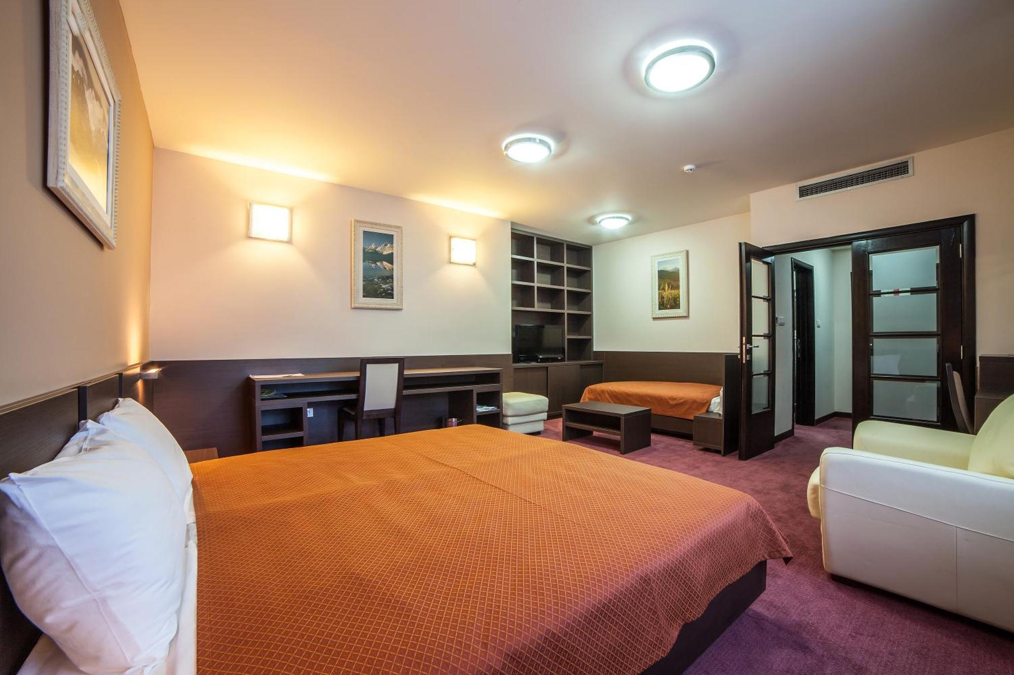 Hotel Terminus بودغوريتْسا الغرفة الصورة